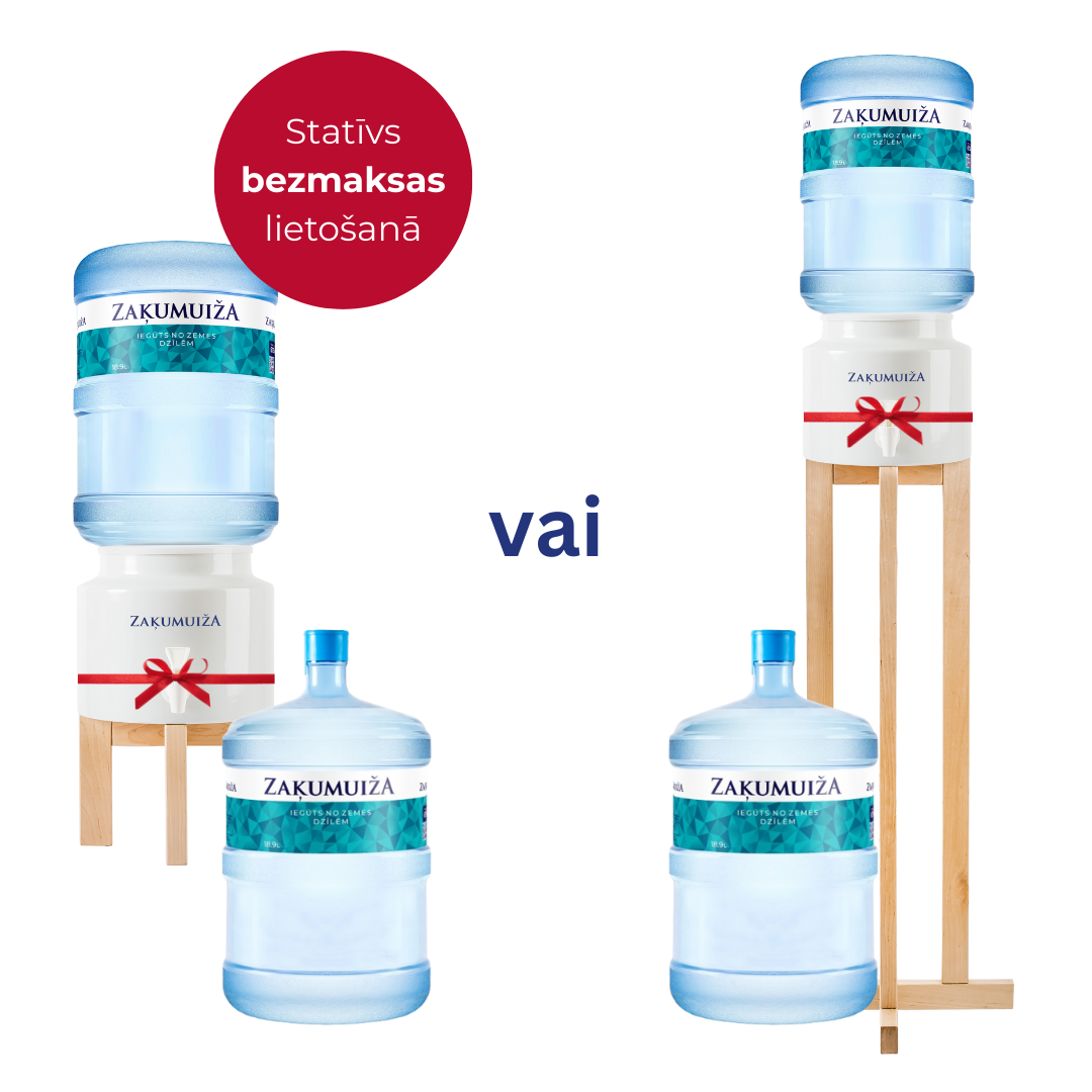 stativs un divas ūdens pudeles